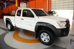 2013 Toyota Tacoma PreRunner full