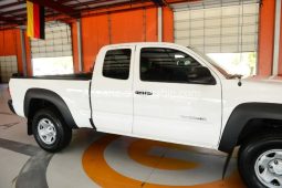 2013 Toyota Tacoma PreRunner full