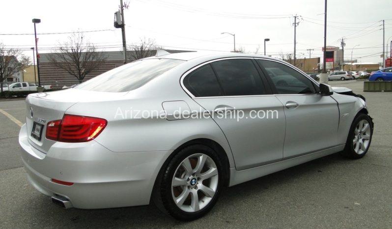 2013 BMW 5-Series iTurbo 4.4L V8 32V RWD full