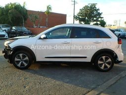 2017 Kia Niro FE full