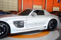 2011 Mercedes-Benz SLS AMG full