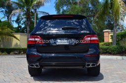 2013 Mercedes-Benz M-Class 4MATIC 4dr ML63 AMG W/Navigation full