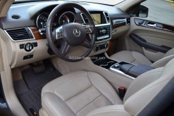 2015 Mercedes-Benz M-Class PREMIUM-EDITION(HEAVILY OPTIONED) full