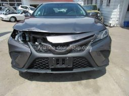 2018 Toyota Camry SE 4dr Sedan full