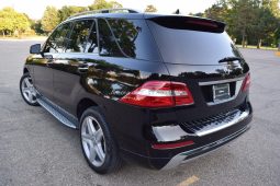 2015 Mercedes-Benz M-Class PREMIUM-EDITION(HEAVILY OPTIONED) full