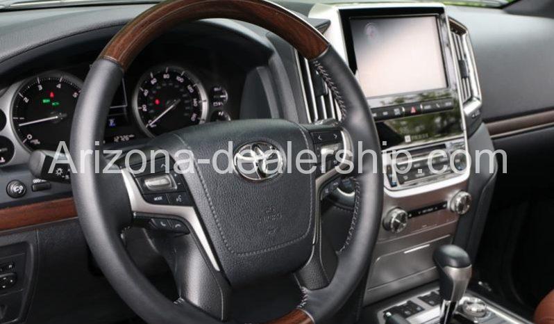 2020 Toyota Land Cruiser Base AWD 4dr SUV full