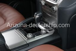 2020 Toyota Land Cruiser Base AWD 4dr SUV full