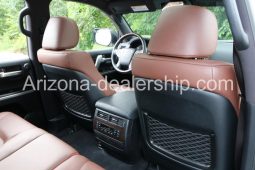 2020 Toyota Land Cruiser Base AWD 4dr SUV full