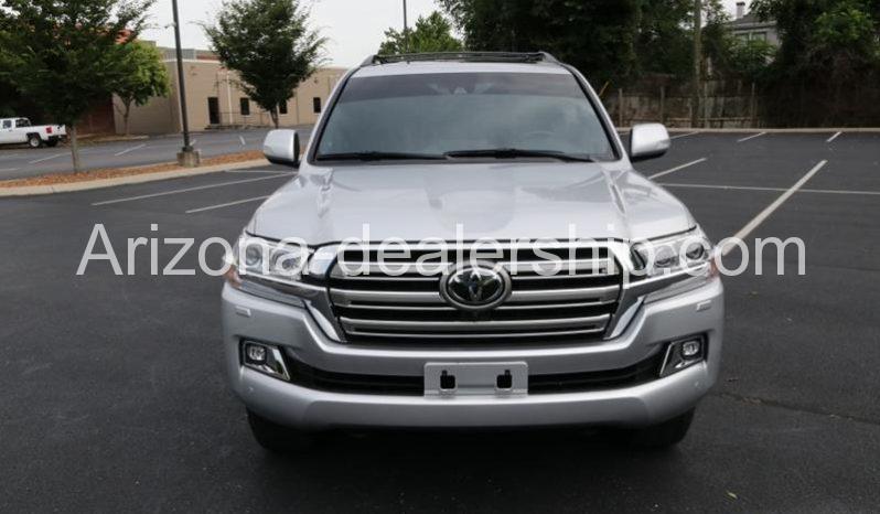 2020 Toyota Land Cruiser Base AWD 4dr SUV full