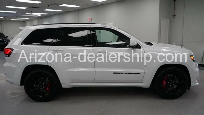 2020 Jeep Grand Cherokee SRT full