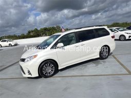 2020 Toyota Sienna XLE Premium full