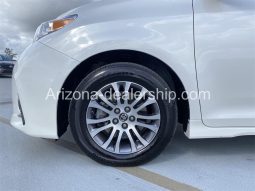 2020 Toyota Sienna XLE Premium full