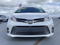 2020 Toyota Sienna XLE Premium full