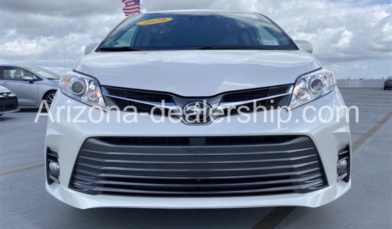 2020 Toyota Sienna XLE Premium full