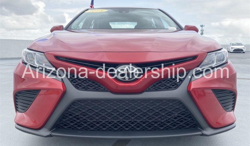 2019 Toyota Camry SE full