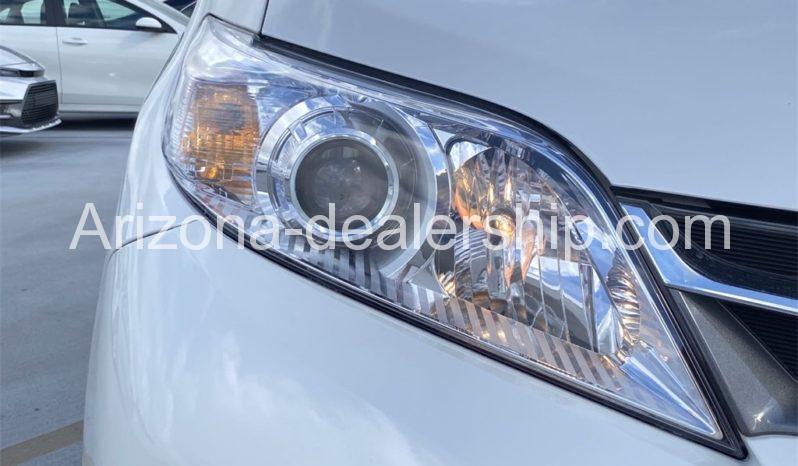 2020 Toyota Sienna XLE Premium full