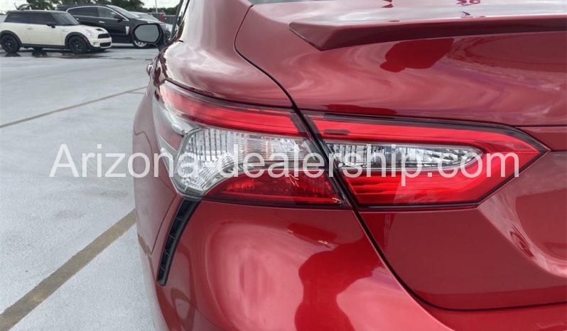 2019 Toyota Camry SE full