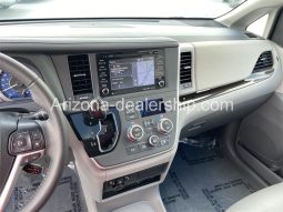 2020 Toyota Sienna XLE Premium full