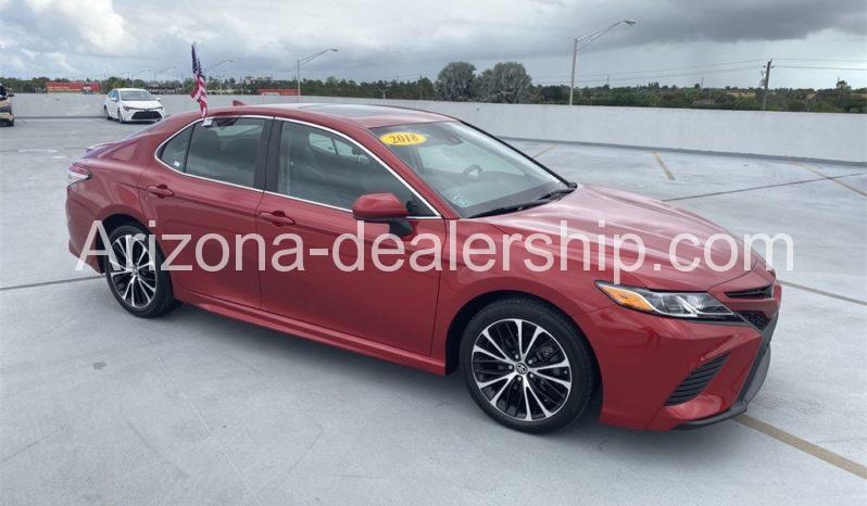 2019 Toyota Camry SE full