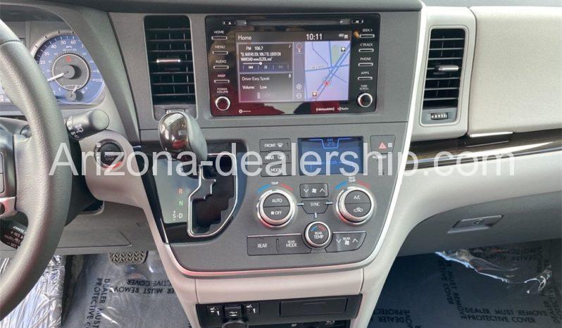 2020 Toyota Sienna XLE Premium full