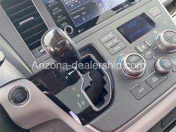 2020 Toyota Sienna XLE Premium full