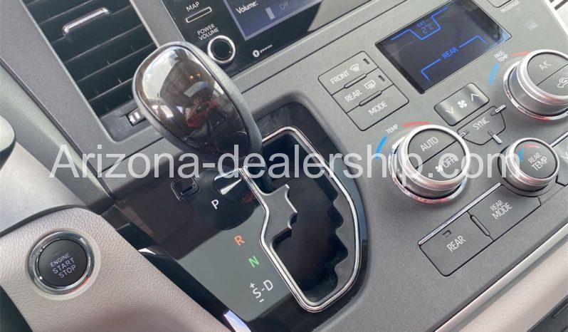 2020 Toyota Sienna XLE Premium full