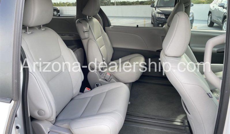 2020 Toyota Sienna XLE Premium full