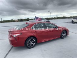 2019 Toyota Camry SE full