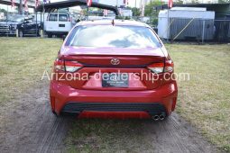 2020 Toyota Corolla SE full