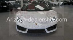 2019 Lamborghini Huracan LP 580 2 Spyder 2dr full