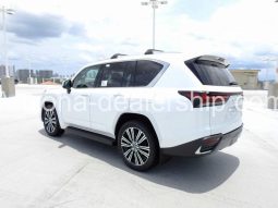 2022 Lexus LX 600 full