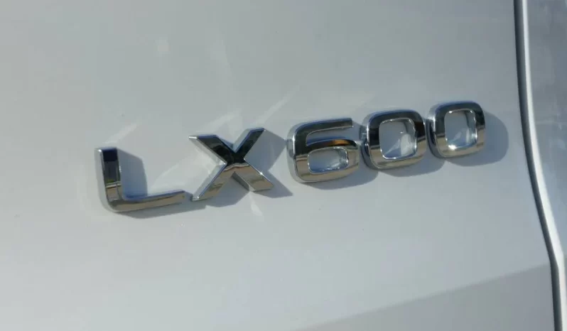 2022 Lexus LX 600 full