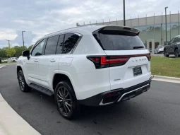 2022 Lexus LX 600 full