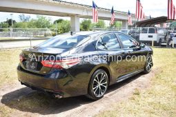 2019 Toyota Camry SE full