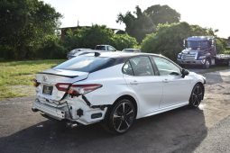 2019 Toyota Camry XSE full