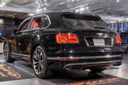 2018 Bentley Bentayga Mulliner Edition full