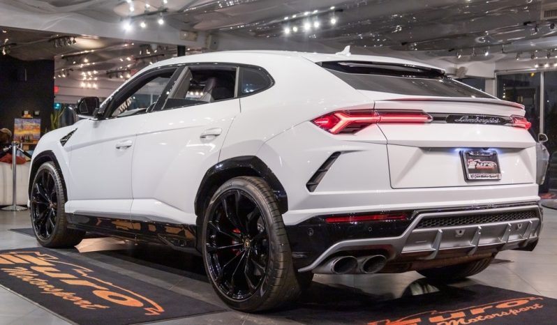 2020 Lamborghini Urus full