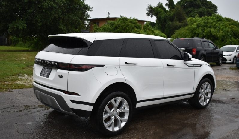 2020 Land Rover Range Rover SE full