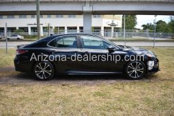 2019 Toyota Camry SE full