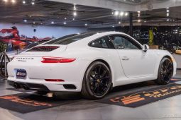 2018 Porsche 911 Carrera full