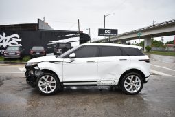 2020 Land Rover Range Rover SE full