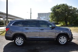 2020 Honda Pilot LX full