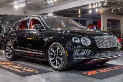 2018 Bentley Bentayga Mulliner Edition full