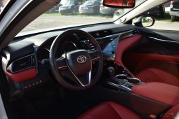 2019 Toyota Camry XSE full