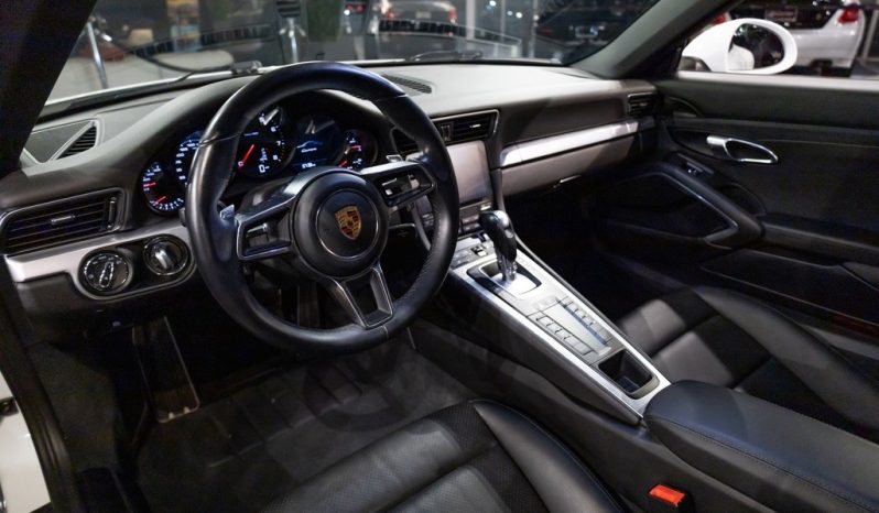 2018 Porsche 911 Carrera full