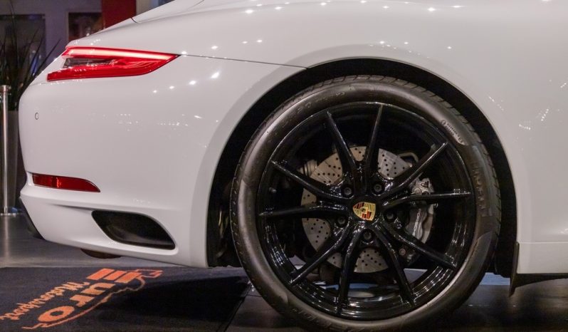 2018 Porsche 911 Carrera full