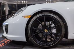 2018 Porsche 911 Carrera full