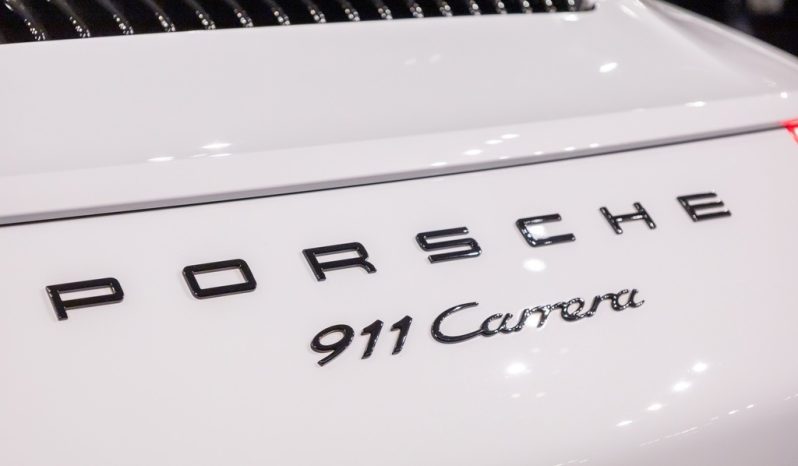 2018 Porsche 911 Carrera full