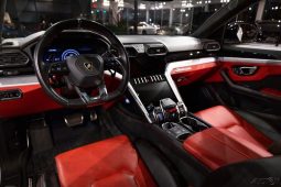 2020 Lamborghini Urus full