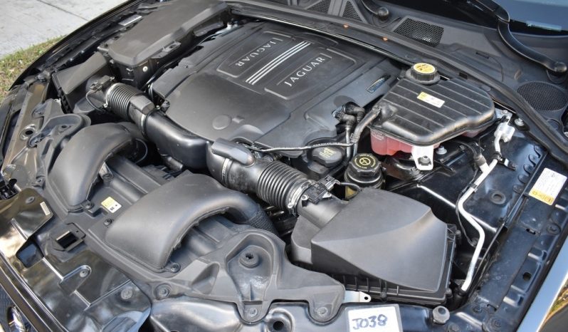 2012 Jaguar XF R – SUPERCHARGED V8 full